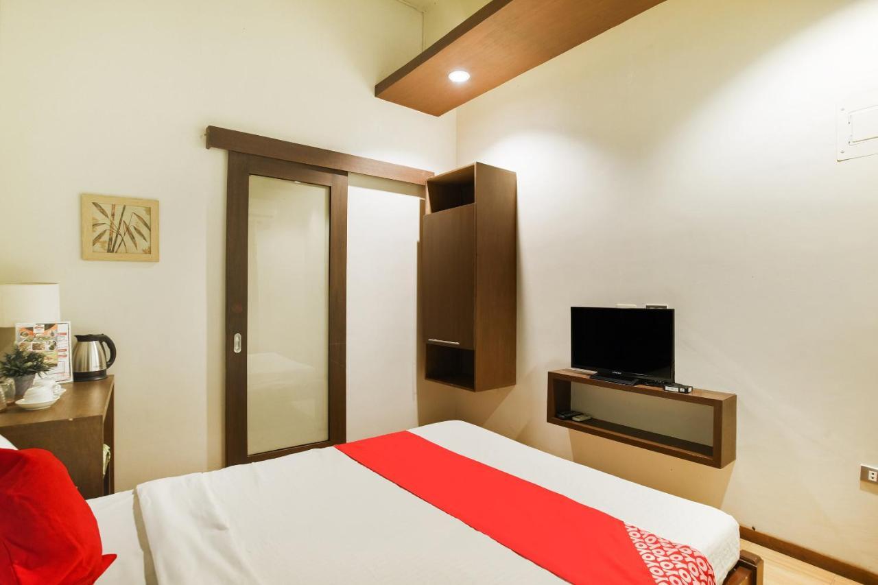 Oyo 425 Residences By Sirc Pampanga Zimmer foto